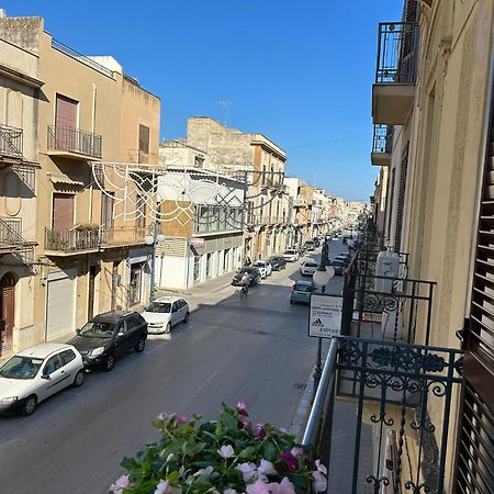 Bon Bon Apartment Mazara del Vallo Exterior foto